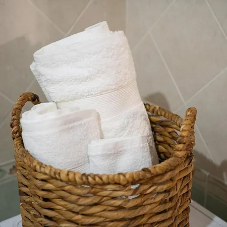 Le Dame Di Castello - Iun Q2444