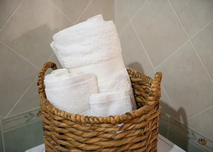 Le Dame Di Castello - Iun Q2444